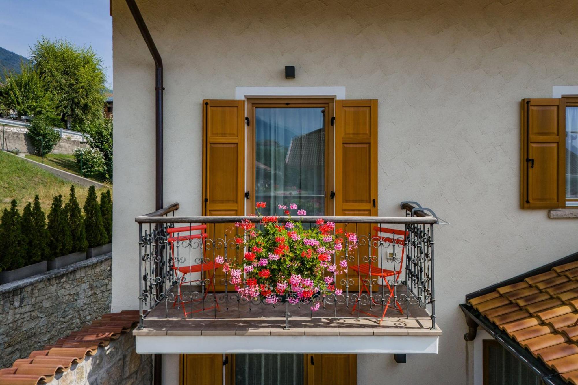 Horse House Bed & Breakfast Romallo Ngoại thất bức ảnh